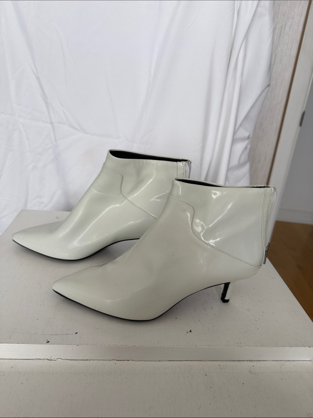 Via Spiga White Patent Leather Pointed Ankle Booties
